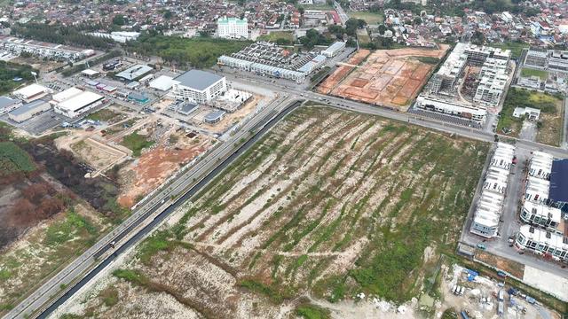 Kota Syahbandar Limbongan Commercial Land 1