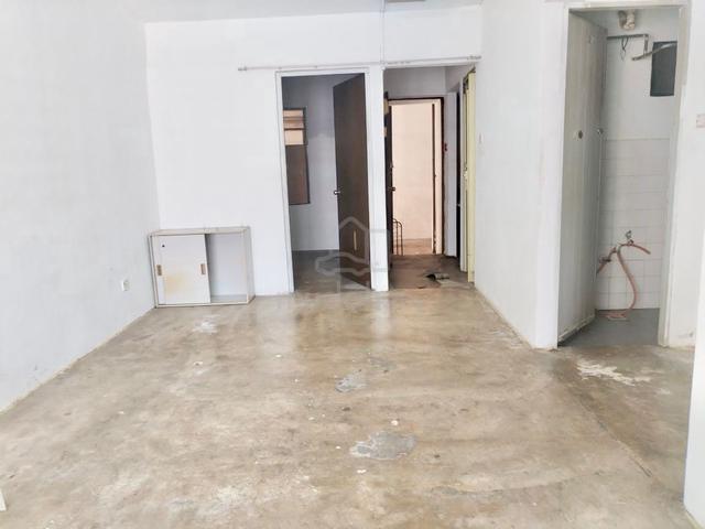 Desa Mutiara Indah Apartment 1