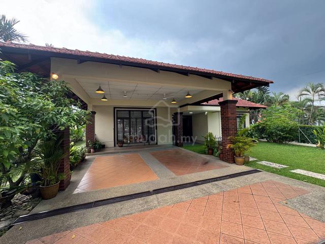 FREEHOLD 6400sqft 🔥2 Storey Bungalow Kampung Tunku SS1, Petaling Jaya 1