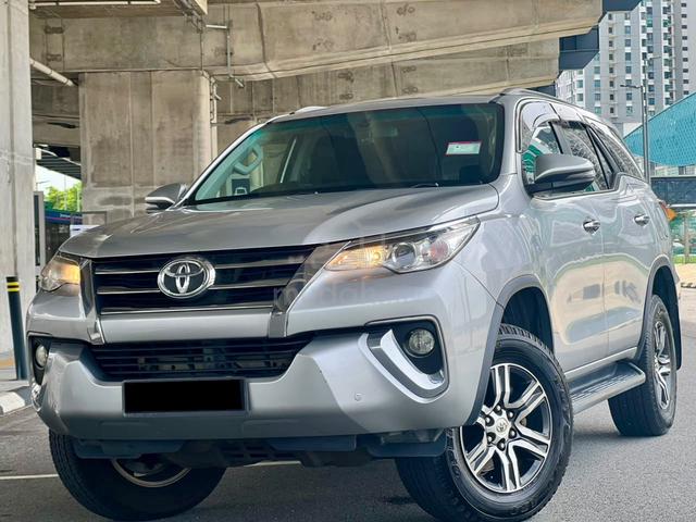 2018 Toyota FORTUNER 2.4 4x4 TURBODIESEL 6 SPEED - 1