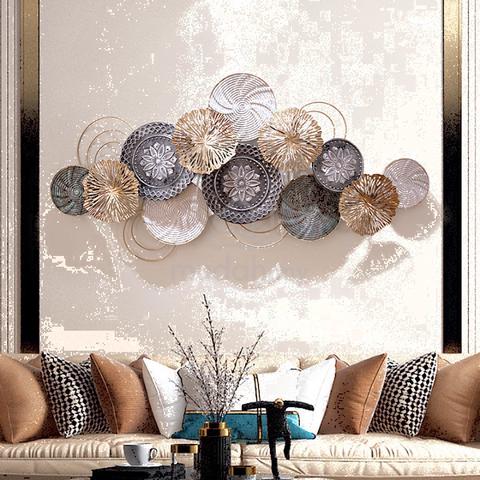 Living Room Wall Decoration - photo 3 of 6