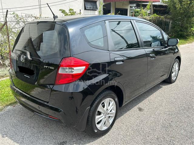 2014 Honda JAZZ 1.5 S FACELIFT (A) - 5