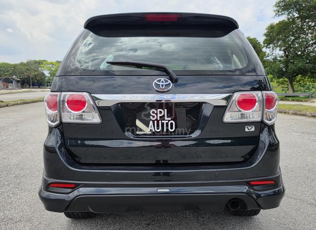 2012 Toyota FORTUNER 2.7 V TRD SPORTIVO FACELIFT - 5