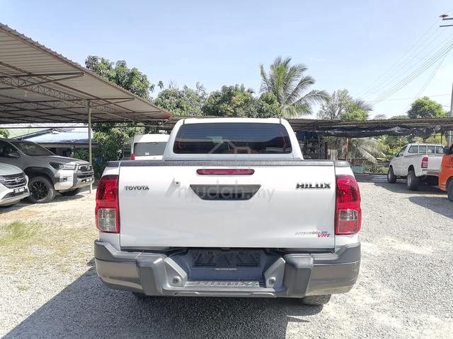 2020 Toyota HILUX 2.8(A) BLACK EDITION - 5