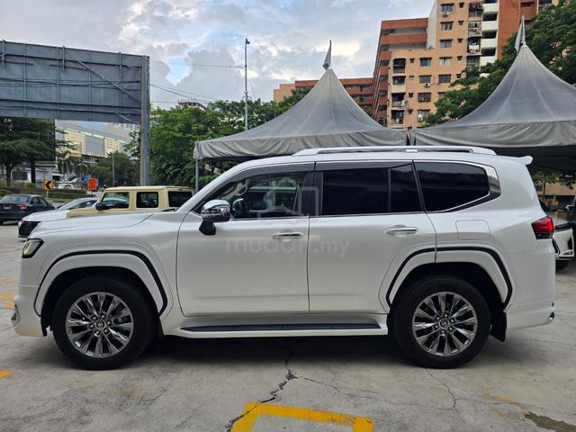 2023 Toyota LANDCRUISER 3.5 ZX LC300 5A/13k - 2