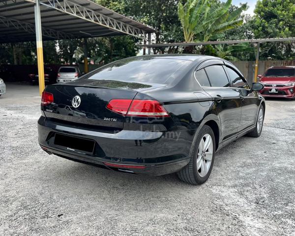 LOANKEDAI 2018 Volkswagen PASSAT 1.8 TSI TRENDLINE - 2