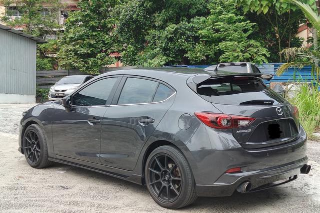 2019 Mazda 3 2.0 HATCHBACK SKYACTIV (CKD) - 3