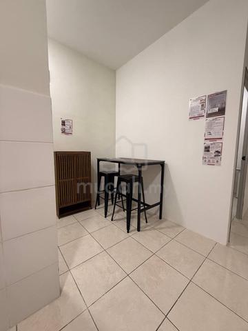  ROOM NEAR LRT| @Female Unit/ Mixed Gender Unit 1