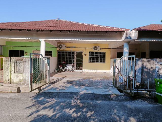 [FACING OPEN LEBIH PRIVACY] Teres Taman Aneka Jaya Kuantan 1
