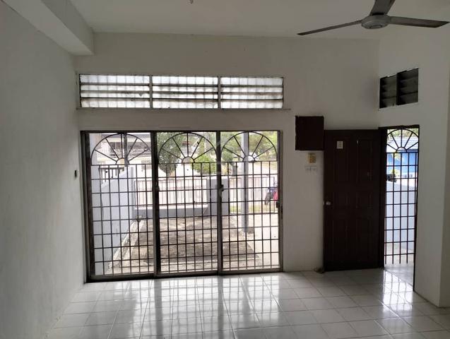 Below Bank Value Opportunity| Taman Sejati Indah Double Storey Terrac 1