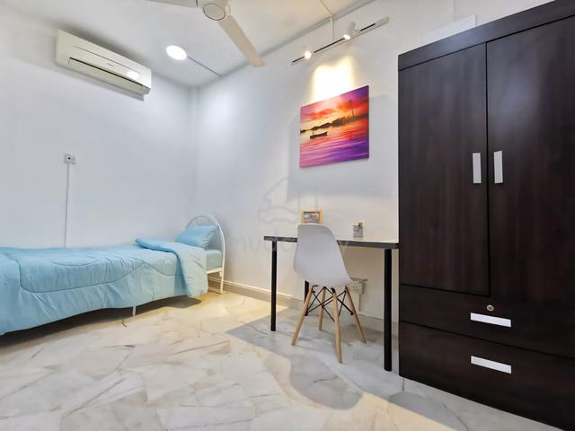 Exclusive Room @ Sunway Court Pjs 7 [Prefer Female] 1