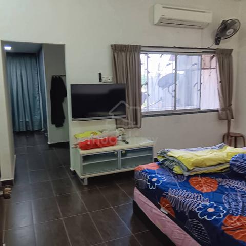 2 Storey | 20 x 70 | renovated | Taman bukit cantik | Sungai jelok 3