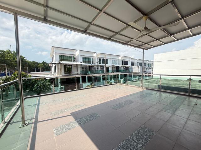Melaka Ayer Keroh Ozana Residence CORNER 2.5 Storey Terrace For Sale 1
