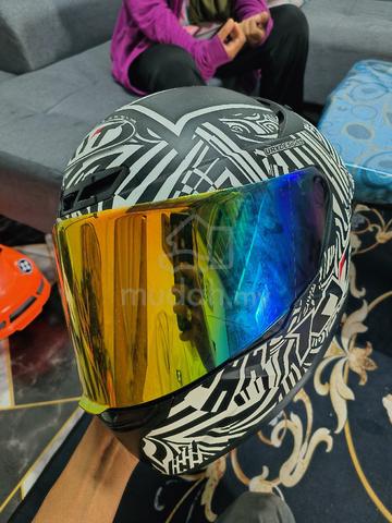 KYT Helmet - photo 3 of 3