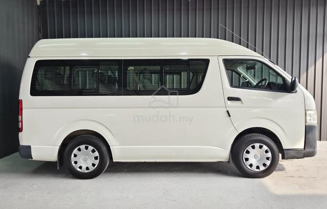 Toyota HIACE 2.5 (M) KDH200R HIGH ROOF WINDOW VAN⭐ - 4