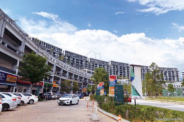 Radia Bukit Jelutong Office Space Big Size 1