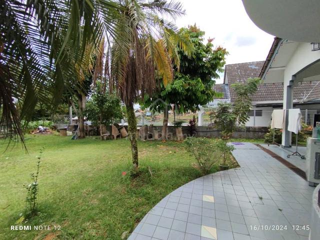 Rumah Banglo NonBumi Lot Jln Anggerik Kg Istana Batu Pahat for Sale! 4