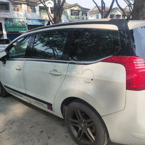 2012 Peugeot 5008 1.6 THP (A) - 3