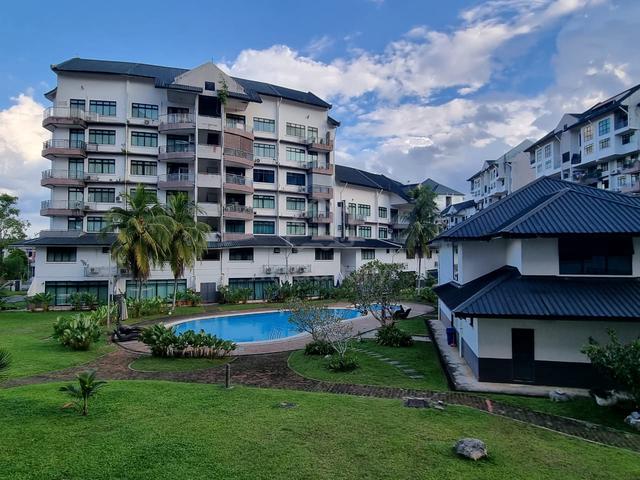 Village Grove Condominium 1