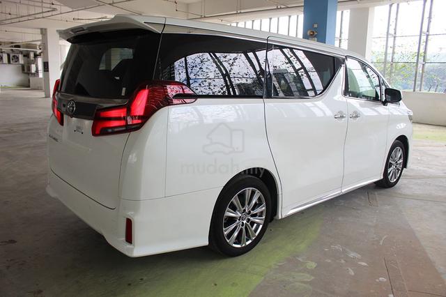 TOYOTA ALPHARD 2.5 S TYPE GOLD II - Mid-Year Promo - 2