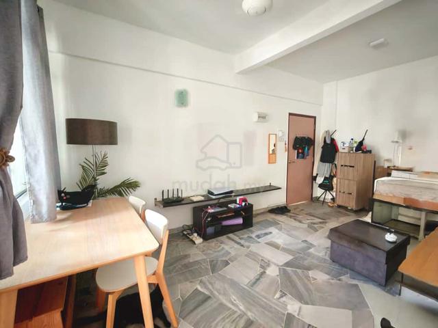 Goodyear Court 7 1