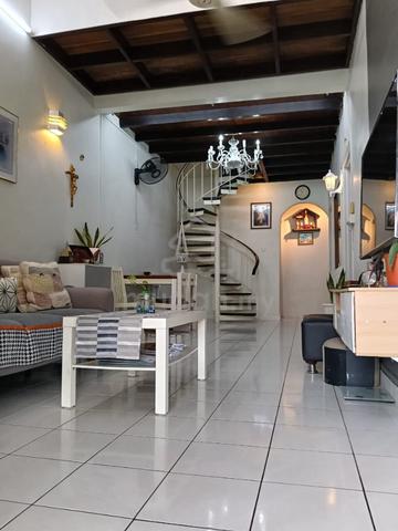 Jalan Molek 1.5Stry Fully Renovated Johor Bahru 1