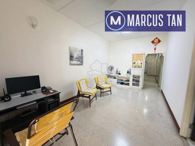 Tanjong Tokong 1 Storey Semi-D|3251sqft Land|5 Car Parks Space 1