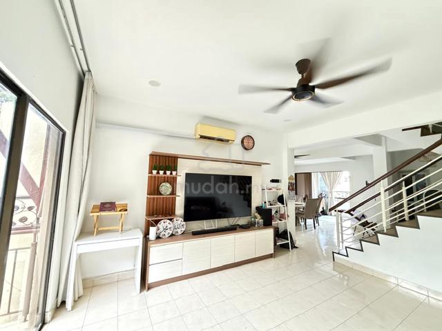 Villa Laman Tasik 1