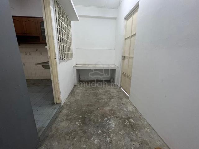 Endlot 2 Sty House @ Batu 9, Taman Sri Aman, Len Sen, Freehold, KL 4