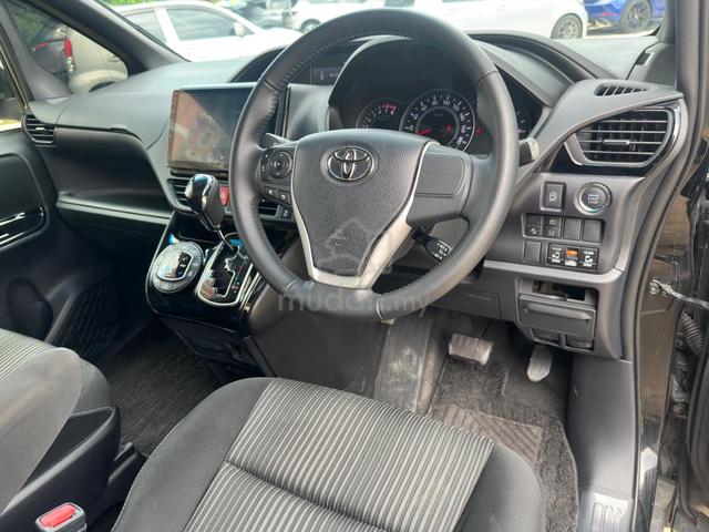 ZS KIRAMEKI II⭐2019 Toyota VOXY 2.0 SUN ROF OFFER - 4