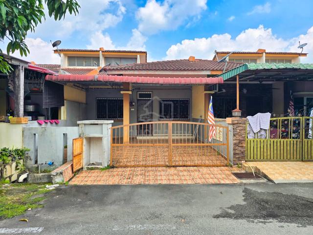 [FACING OPEN] 1 Storey Terrace Taman Bunga Raya Salak Tinggi Sepang 1