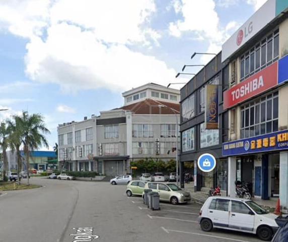ROI 6.7% Taman Bukit Dahlia 3 storey Shop Pasir Gudang Jalan Serangkai 1