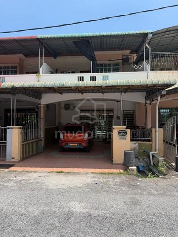 Rumah siap renovated. 1