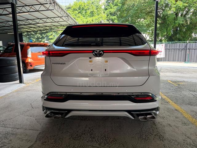 Toyota HARRIER Z LEATHER 2.0 MODELLISTA (A) 2023 - 4