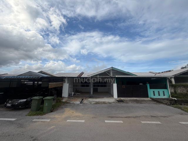 For Sale - 1 Storey Intermediate@Tmn Palma Indah, Jln Matang, Kuching 1