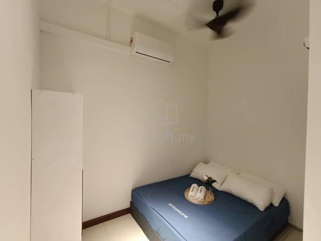 Comfort made simple-ready to move in 1