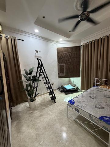 bilik sewa perempuan 1
