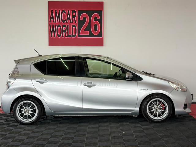 ORI2013 Toyota PRIUS C 1.5 HYBRID 3 YR WARRANTY - 4