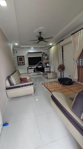 Pelangi Indah (1.5 storey terrace corner) 1