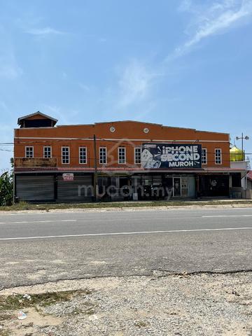 Shop Lot Berdekatan Klinik Kesihatan Marang 1