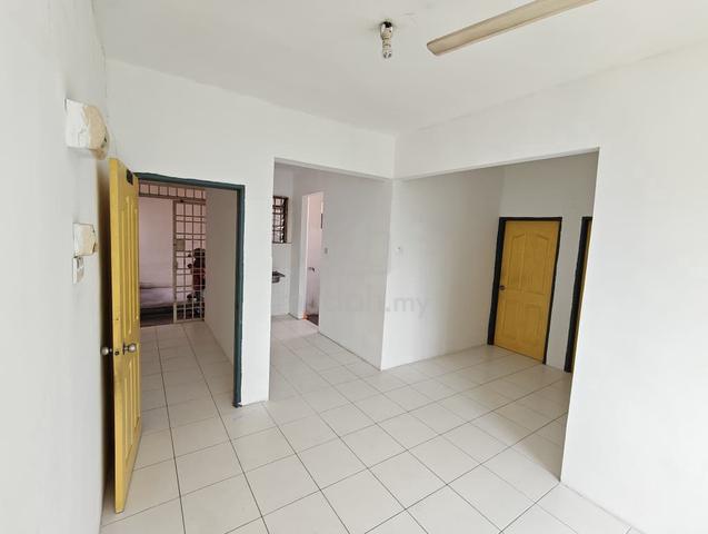 Taman Pelangi Indah Apartment 1