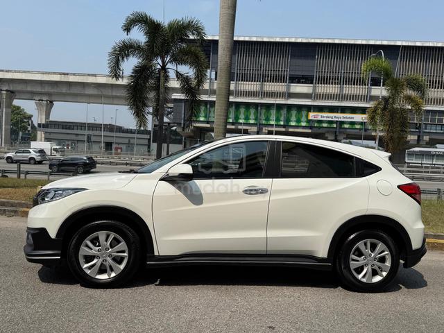 2016 Honda HR-V 1.8 V LEATHER BODYKIT HRV SUV - 2