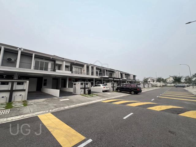 NEW Condition, Townhouse, Amverton Link, Taman Sentosa, Klang 1