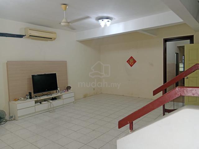 EXTENDED Double Storey House Bandar Mahkota Cheras, Cheras 1