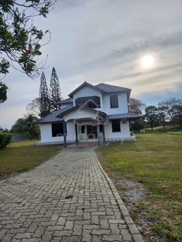 Bungalow For Sale A Famosa Resort, Alor Gajah Melaka 1