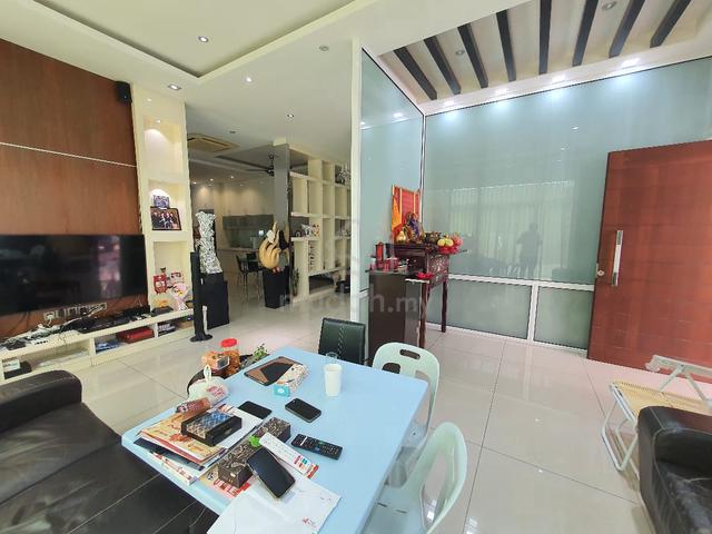 Restree USJ 17 Subang Jaya 2.5 Storey Semi D Modern Design 1