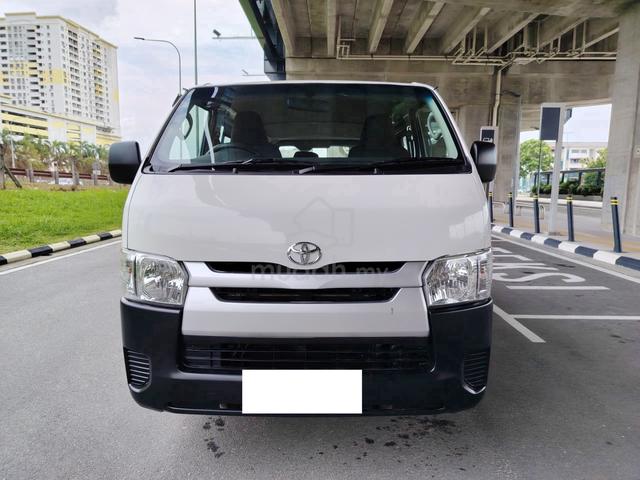 2023 Toyota Hiace 2.5 (M) Window Van Low Roof - 2