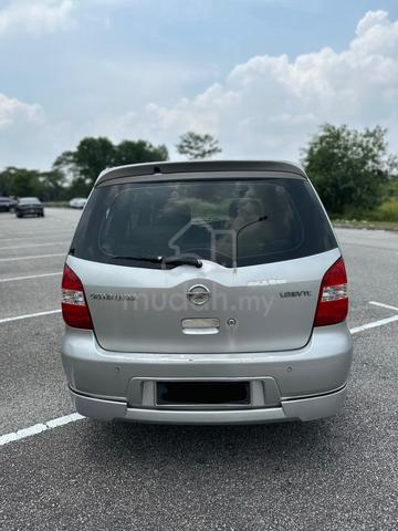 2008 Nissan GRAND LIVINA 1.8 IMPUL (A) - 4