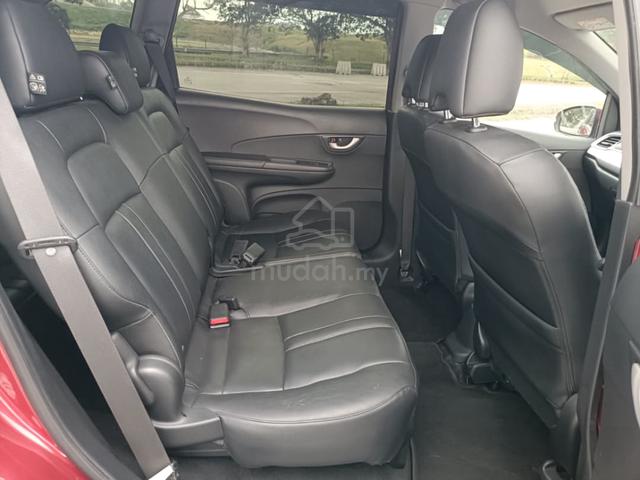 2018 Honda BR-V 1.5 V ONE WARRANTY (A) - 5