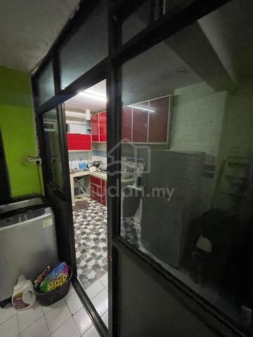 Apartment Tanjung Puteri Resort 1